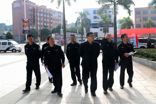 岑溪市副市长公安局长梁兵带队深入区运会比赛场馆检查指导安保工作